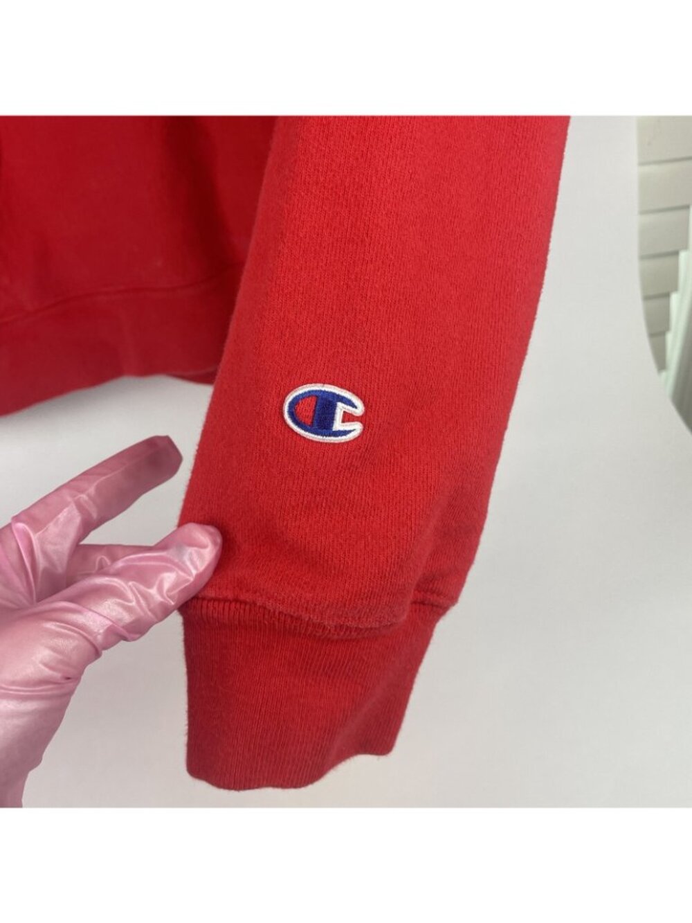 Vintage Champion Reverse Weave Hoodie – XL Red – Raised Multicolor Logo - Picture 4 of 6
